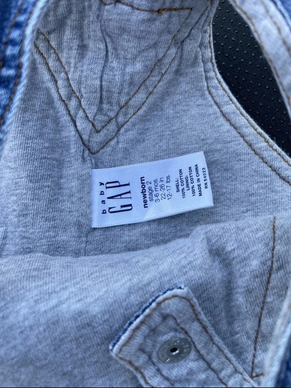 GAP Men's Distressed Blue Denim Jeans